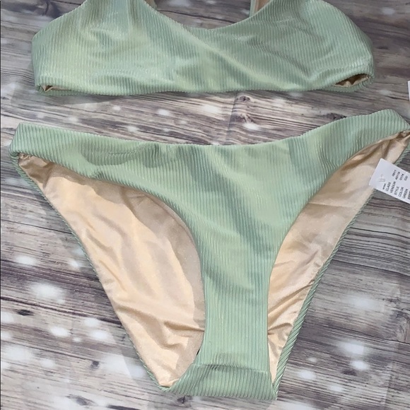 🌵 Kendall and Kylie green women’s bikini set 🌵 - Picture 4 of 5